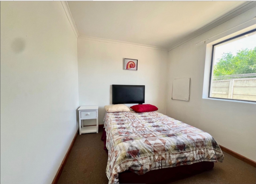 16 Bedroom Property for Sale in Summerstrand Eastern Cape